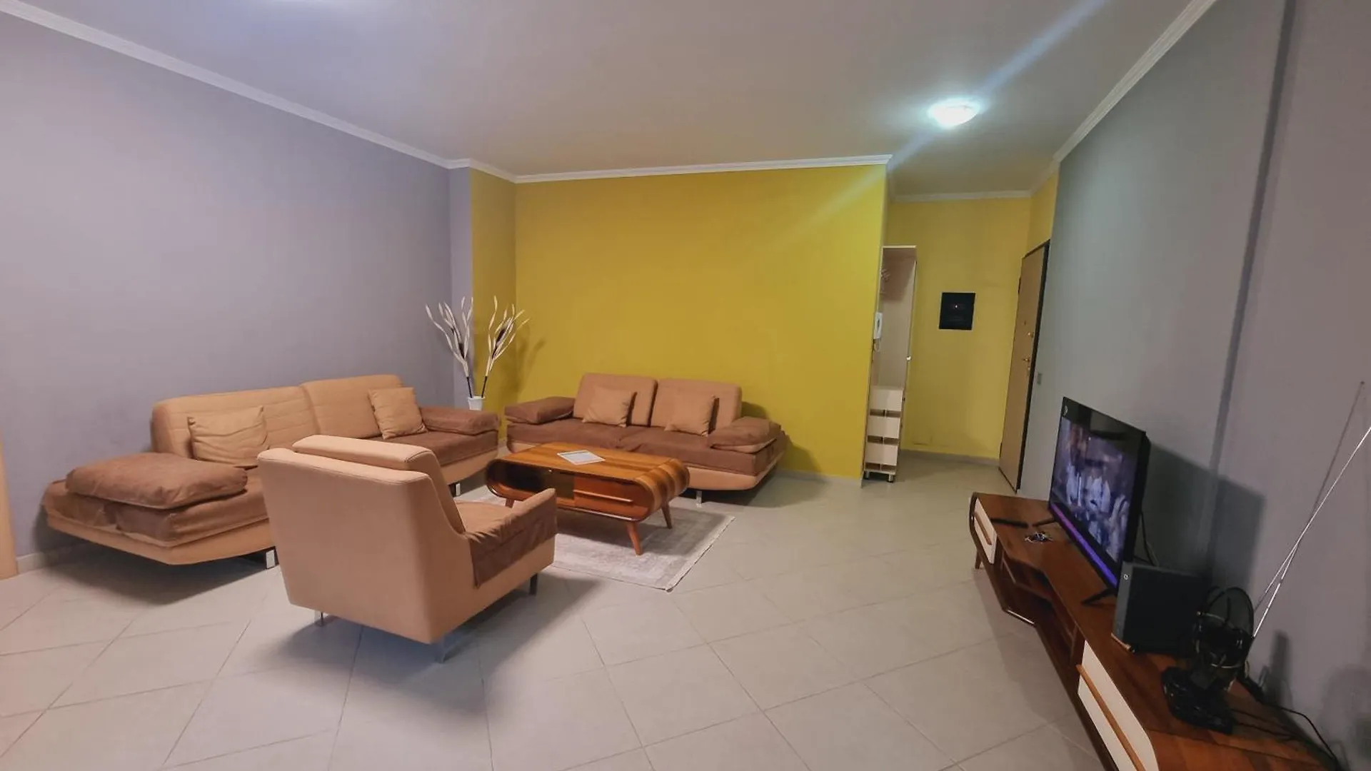 Orion Central Apartment Tirana 0*,  Albania